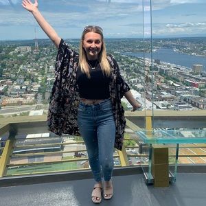 Meet your Posher, Natalie